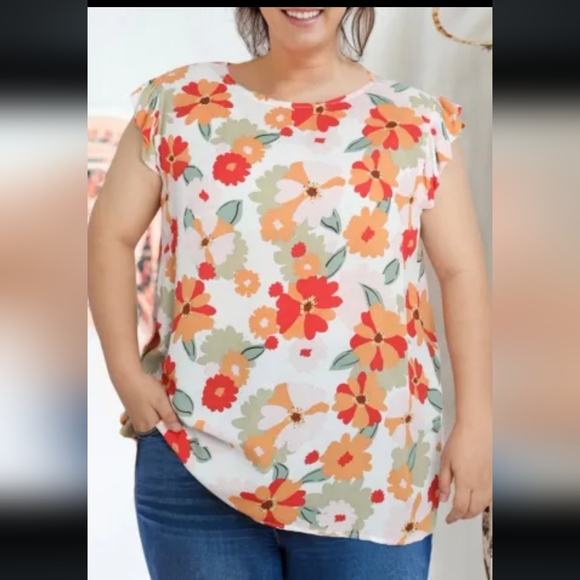 ♥️New floral Plus size top - Picture 3 of 9